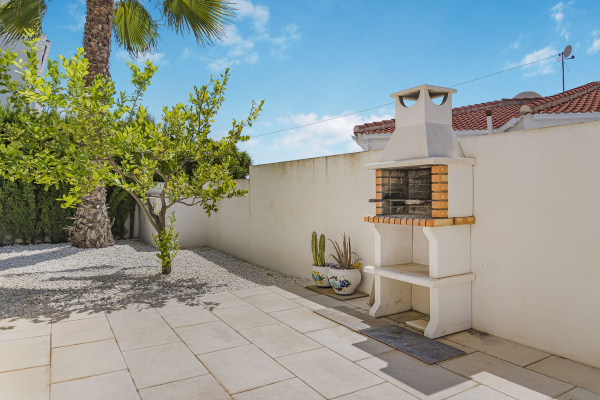 Huis te koop in Mil Palmeras | 3 slaapkamers H5298682