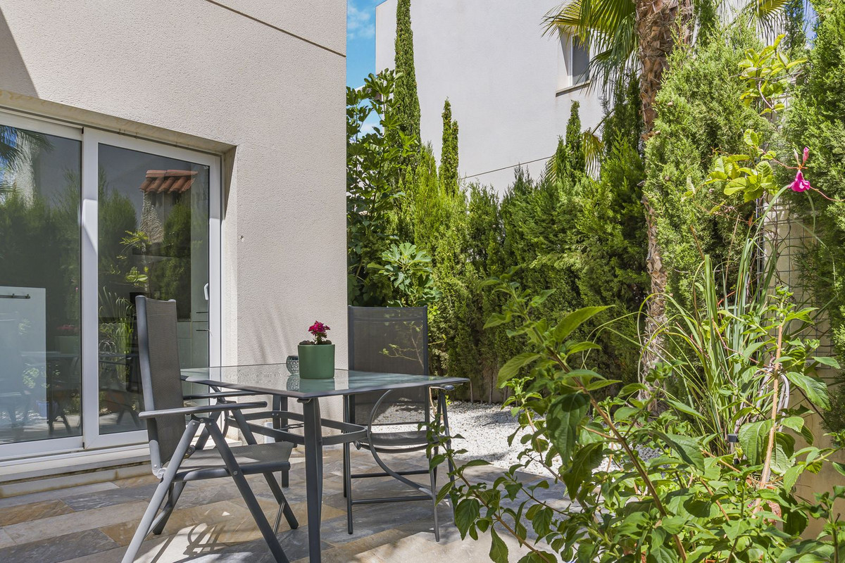 Huis te koop in Mil Palmeras | 3 slaapkamers H5298682