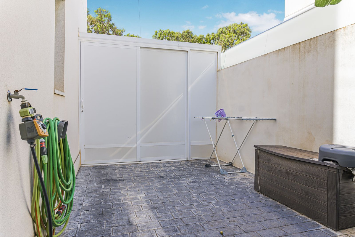 Huis te koop in Mil Palmeras | 3 slaapkamers H5298682