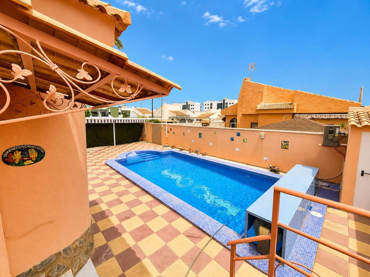 Property main view 44