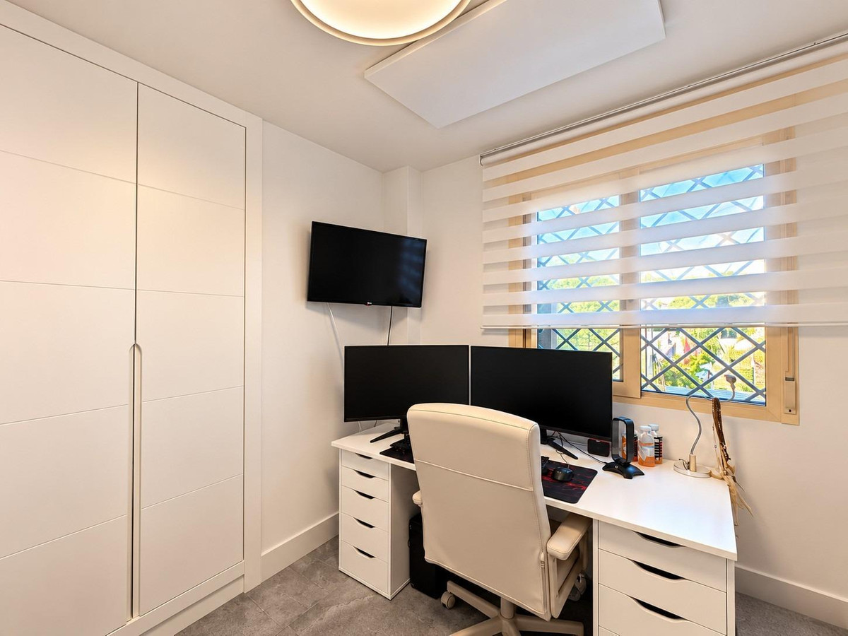 Property main view 33