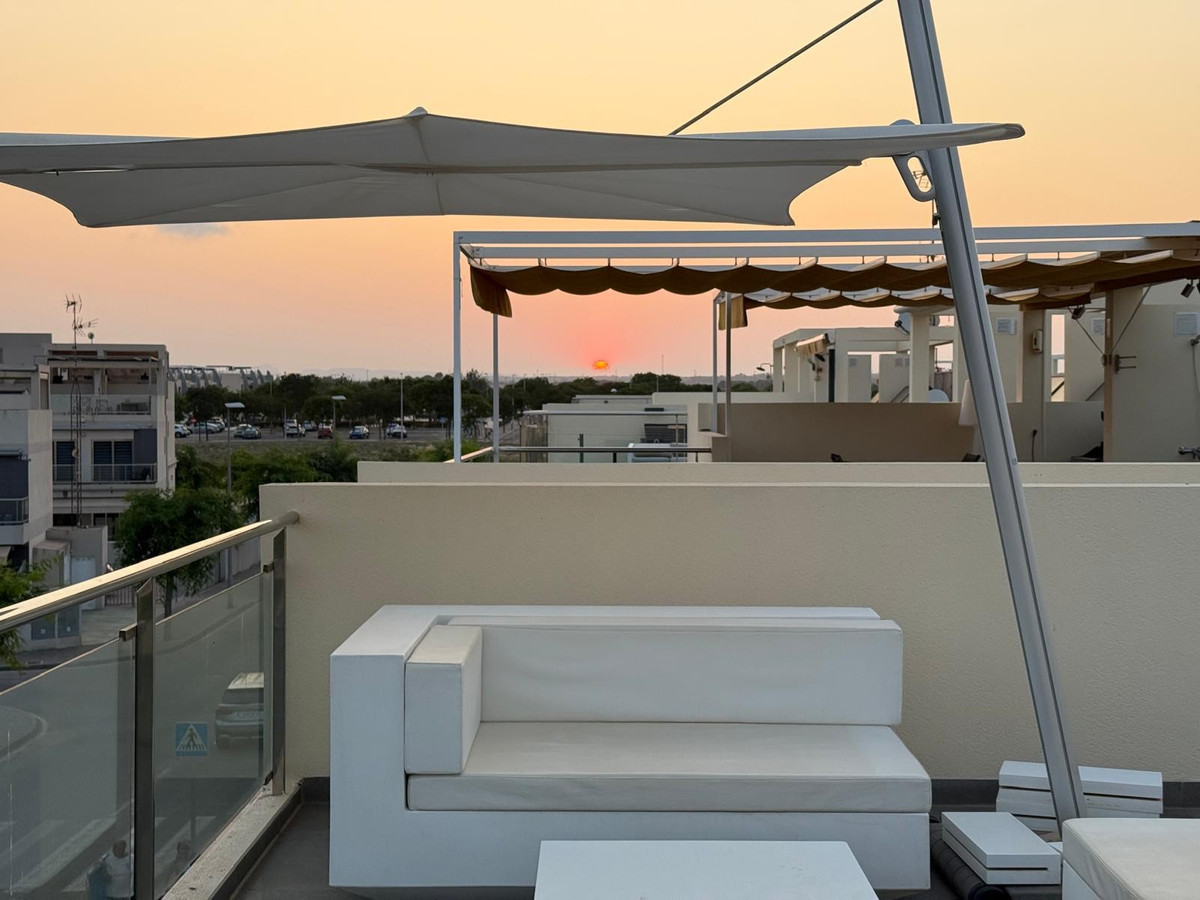 Bungalow te koop in Mil Palmeras | 2 slaapkamers H5516314