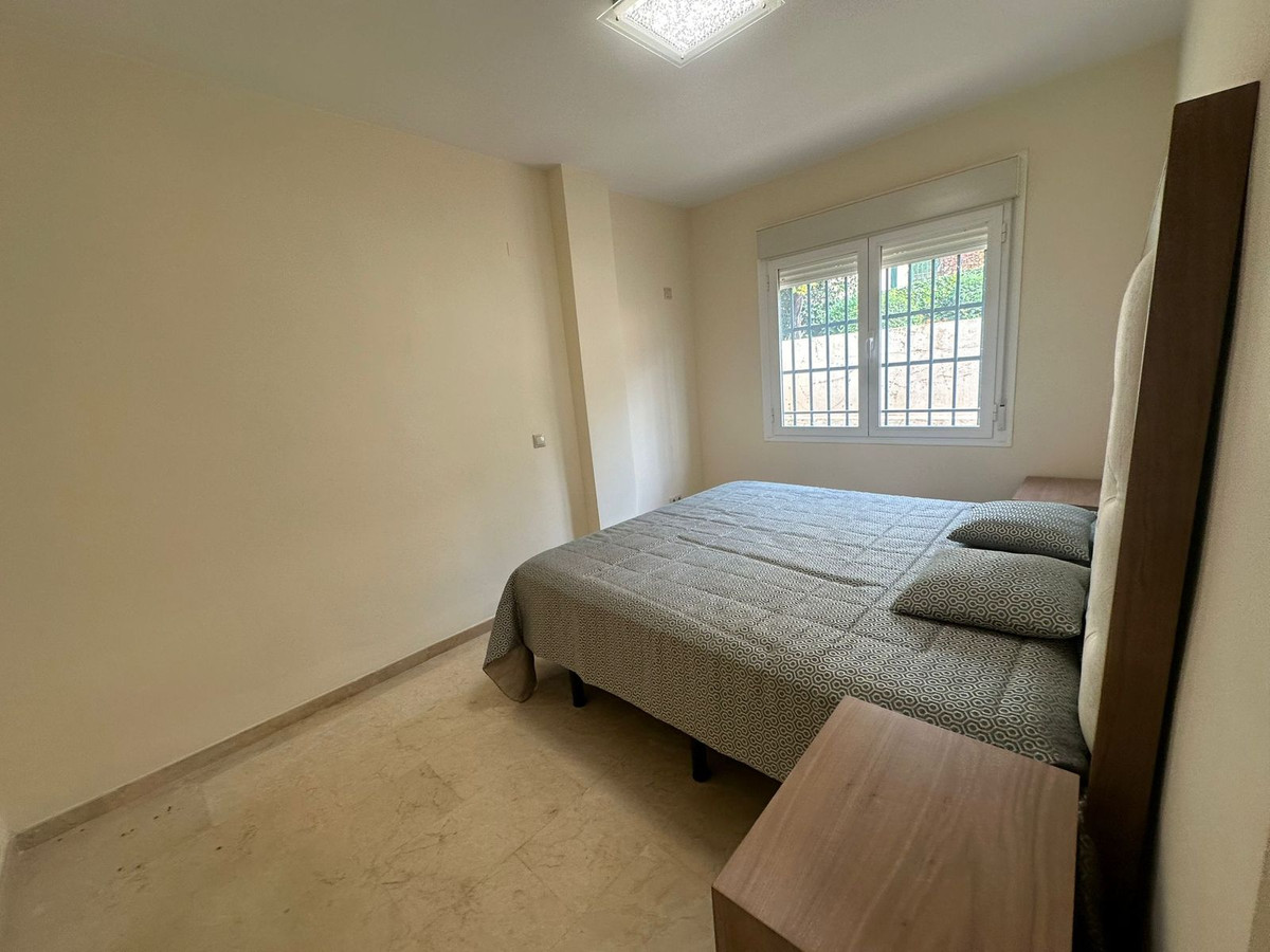 Huis te koop in Miraflores | 3 slaapkamers H4926718