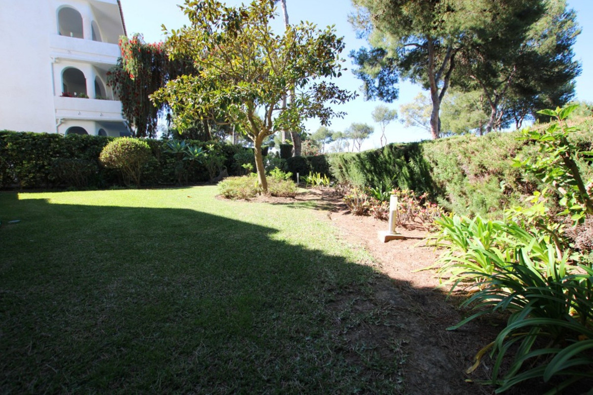 Semi-Vrijstaande Villa in Miraflores-6