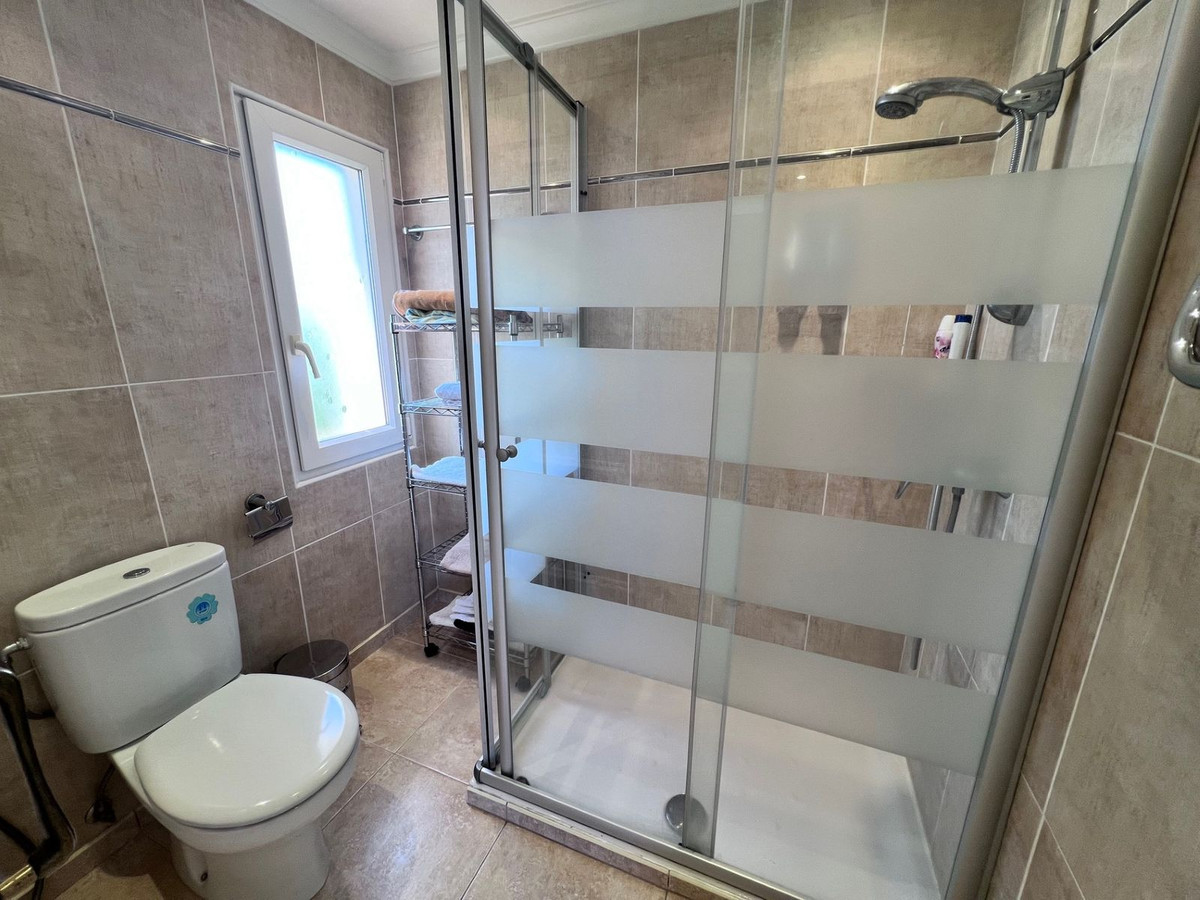 Huis te koop in Miraflores | 3 slaapkamers H5129008