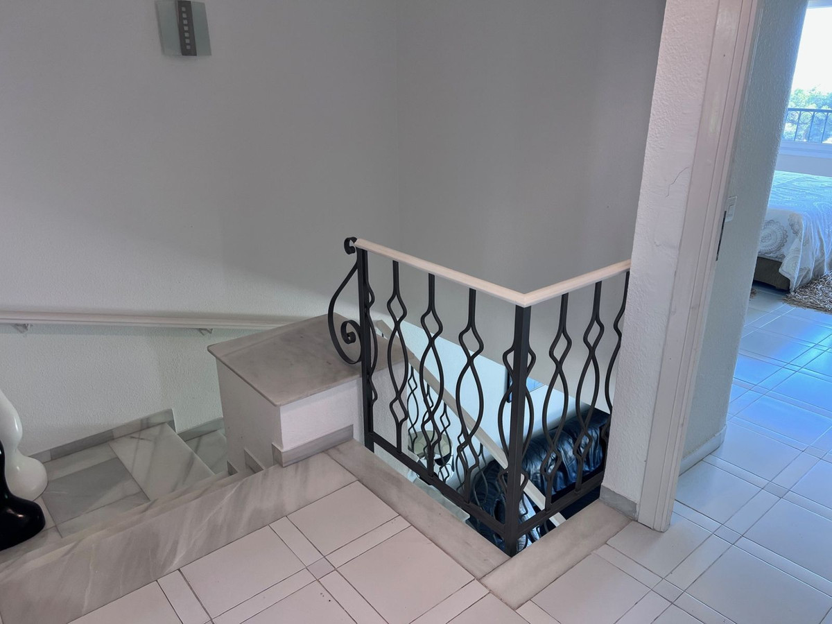 Huis te koop in Miraflores | 3 slaapkamers H5129008