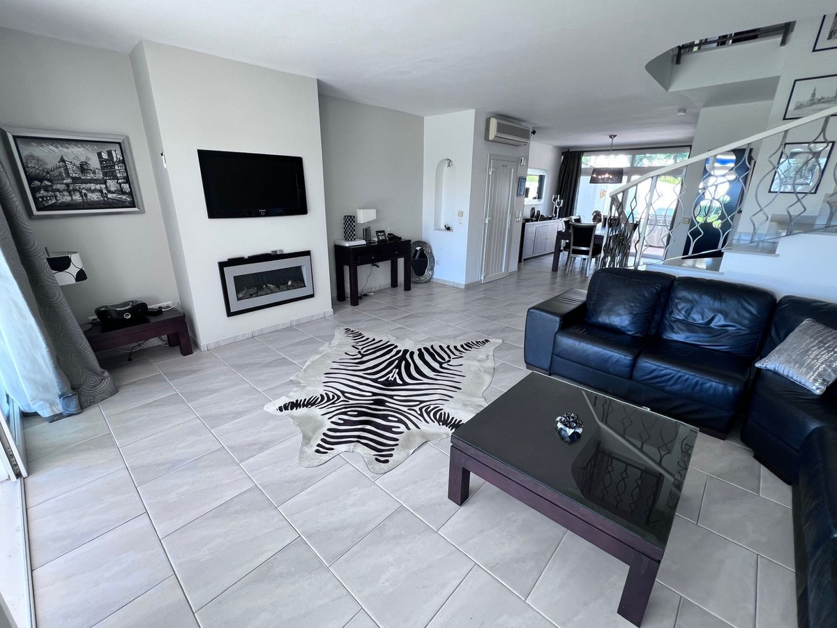Huis te koop in Miraflores | 3 slaapkamers H5129008