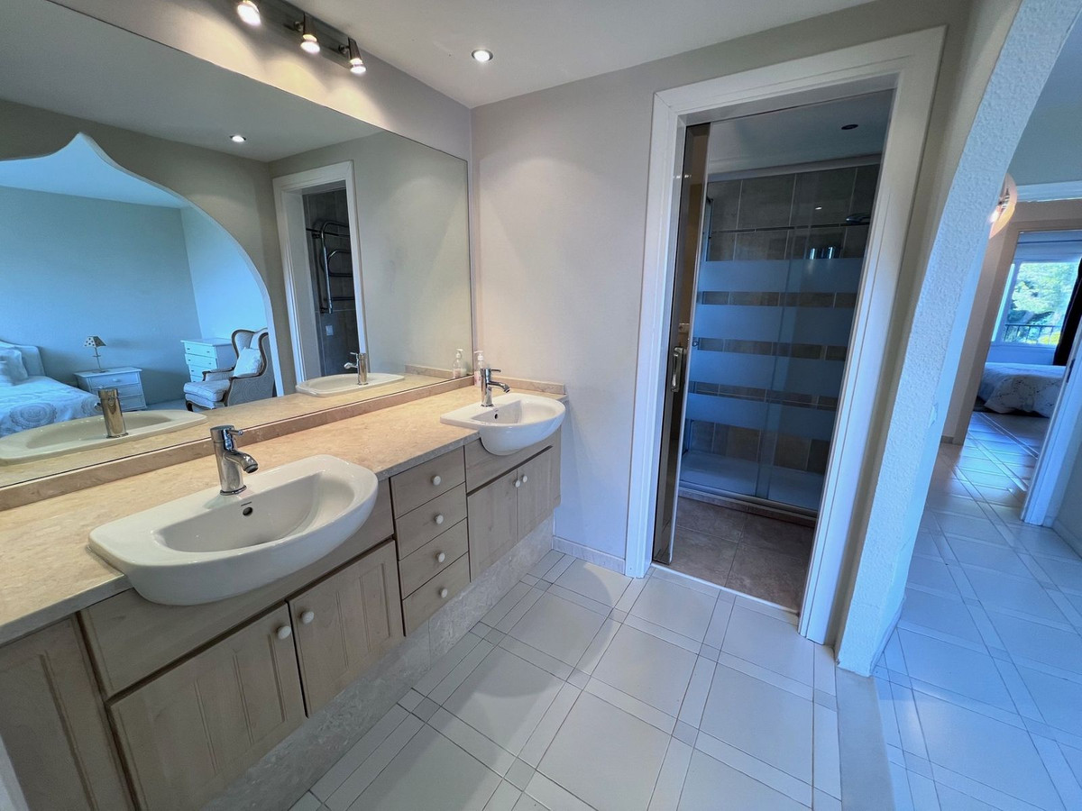 Huis te koop in Miraflores | 3 slaapkamers H5129008