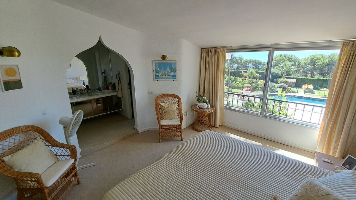 Huis te koop in Miraflores | 3 slaapkamers H5150941