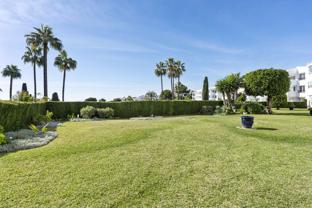 Appartement te koop in Miraflores | 2 slaapkamers H5261125