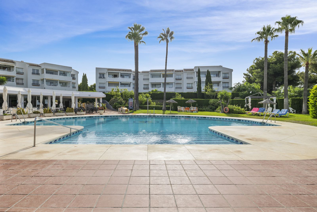 Appartement te koop in Miraflores | 2 slaapkamers H5261125