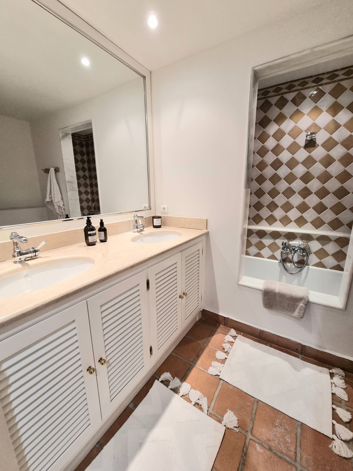 Property main view 41