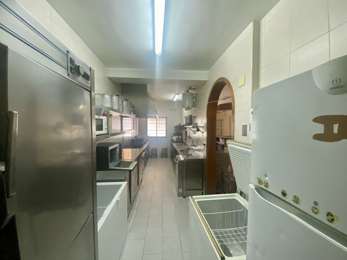 Vrijstaande Villa te koop in Málaga | 6 slaapkamers H4846426