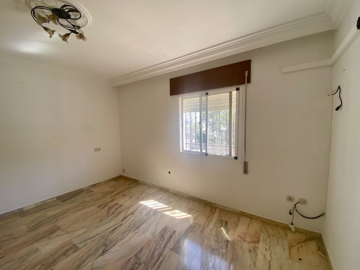 Vrijstaande Villa te koop in Málaga | 6 slaapkamers H4846426