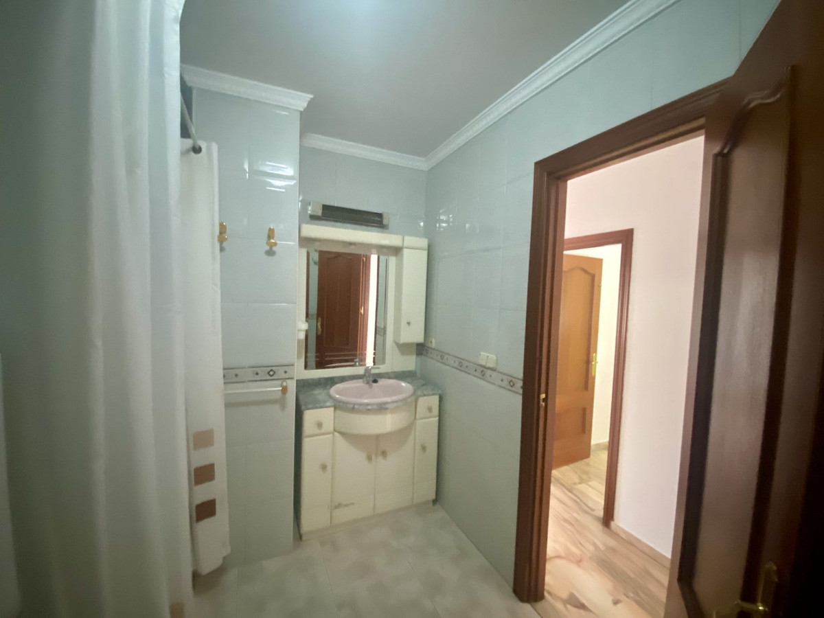 Vrijstaande Villa te koop in Málaga | 6 slaapkamers H4846426