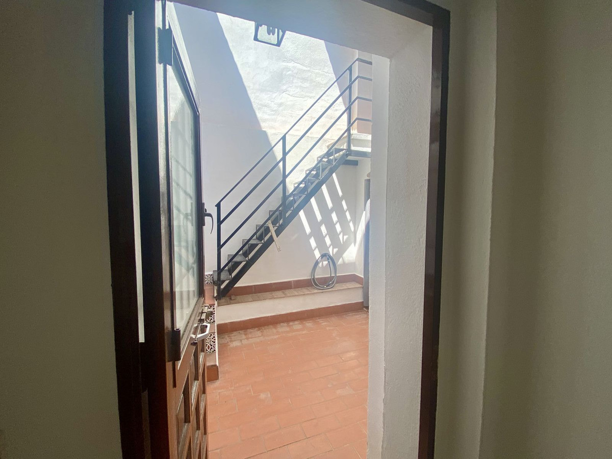 Vrijstaande Villa te koop in Málaga | 6 slaapkamers H4846426