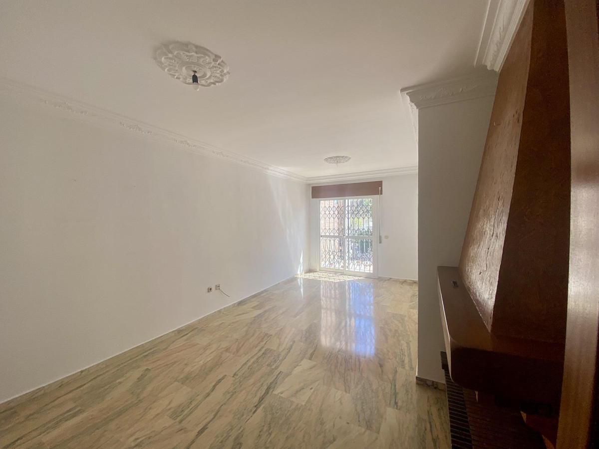 Vrijstaande Villa te koop in Málaga | 6 slaapkamers H4846426