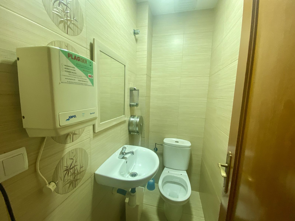 Vrijstaande Villa te koop in Málaga | 6 slaapkamers H4846426