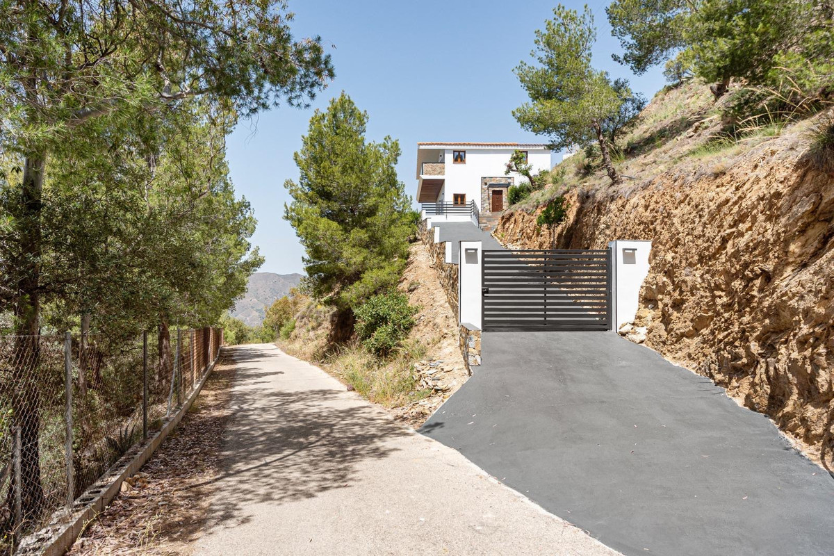 Huis te koop in Málaga Este | 4 slaapkamers H5023684