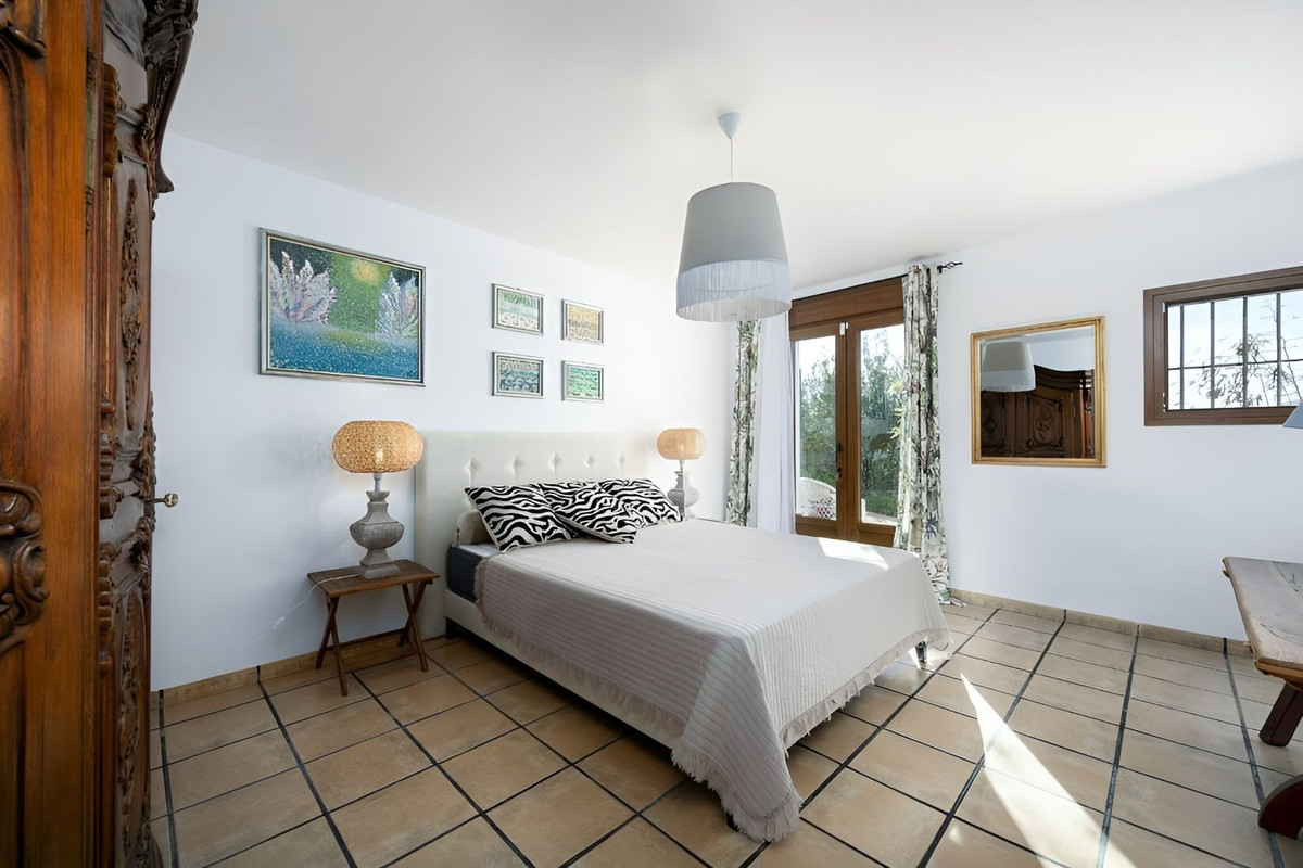 Finca - Cortijo te koop in Málaga | 5 slaapkamers H5025961