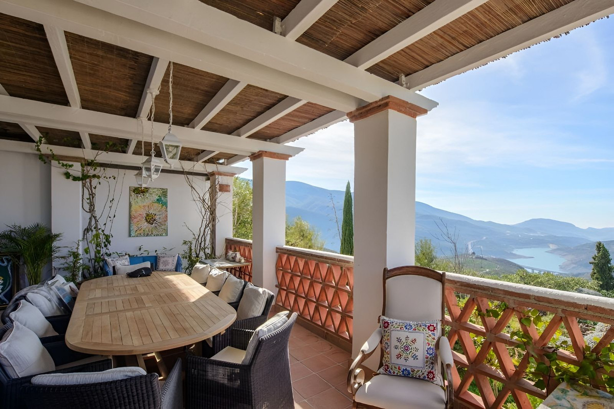 Finca - Cortijo te koop in Málaga | 5 slaapkamers H5025961