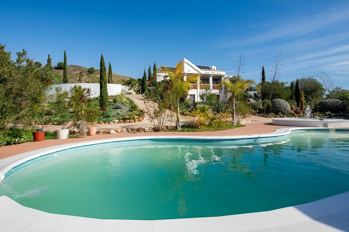 Finca - Cortijo te koop in Málaga | 5 slaapkamers H5025961