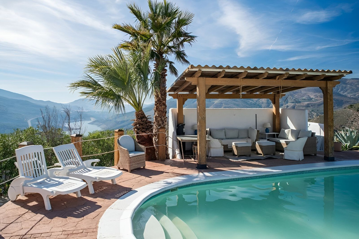 Finca - Cortijo te koop in Málaga | 5 slaapkamers H5025961