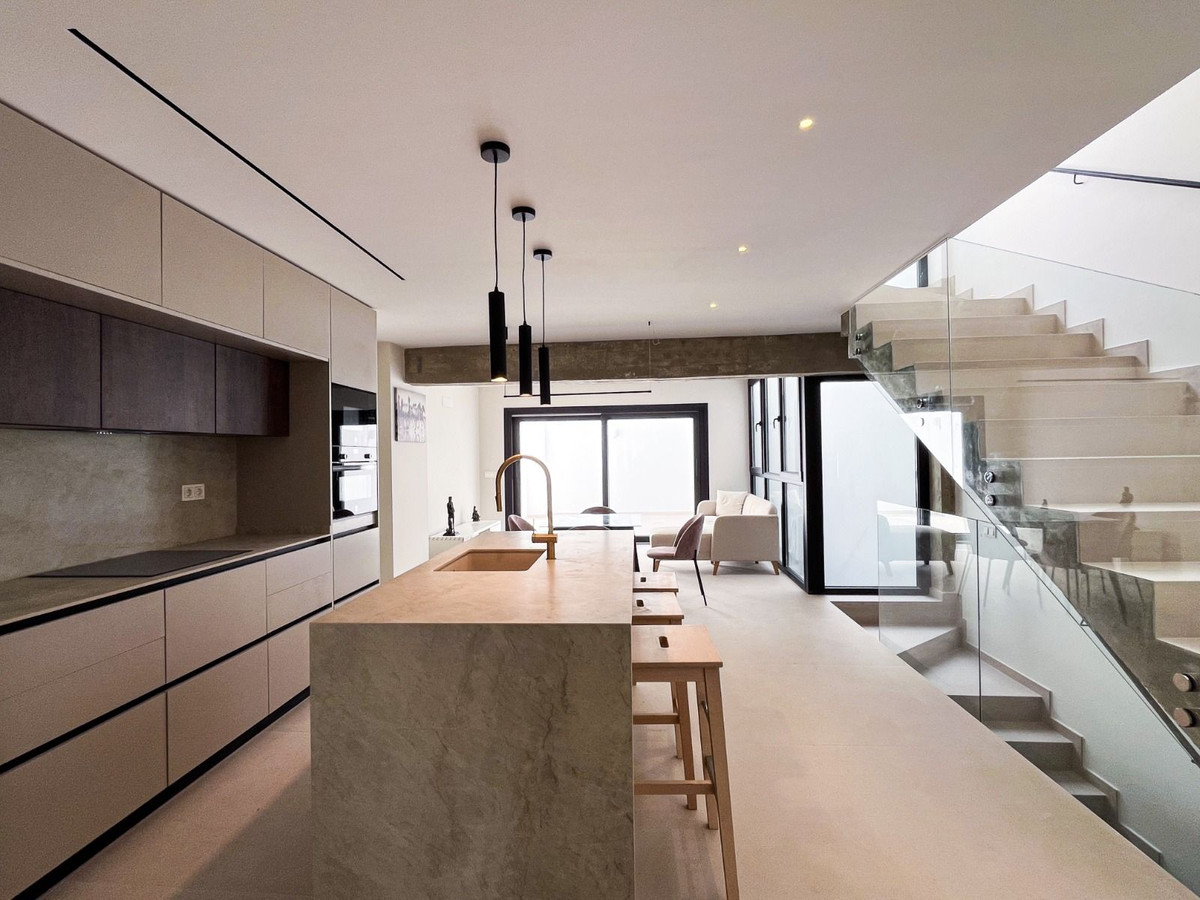 Property main view 38