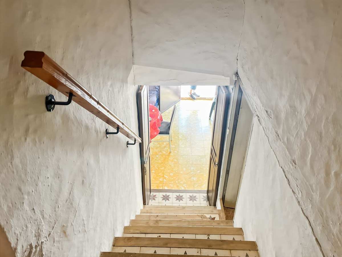 Property main view 63