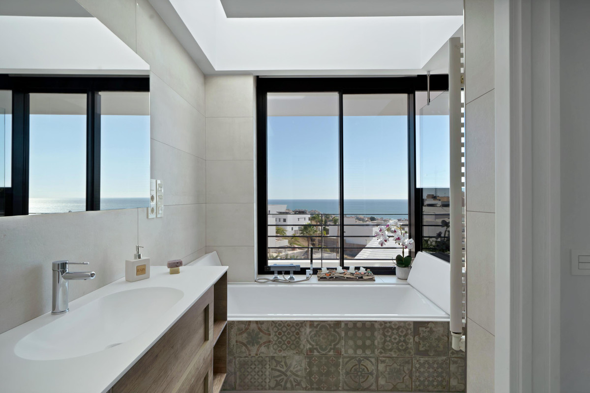 Vrijstaande Villa te koop in Málaga | 6 slaapkamers H5236804