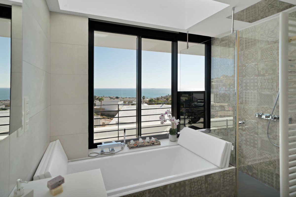 Vrijstaande Villa te koop in Málaga | 6 slaapkamers H5236804