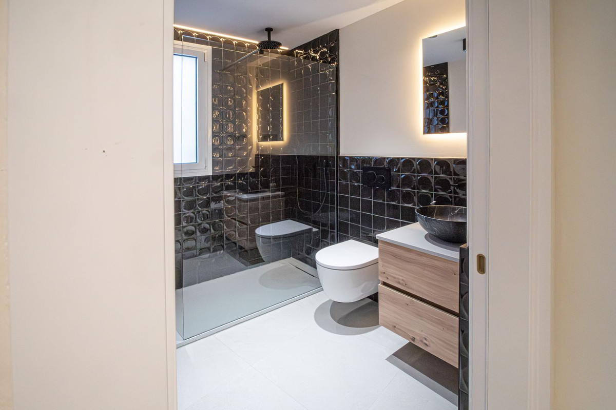 Property main view 64