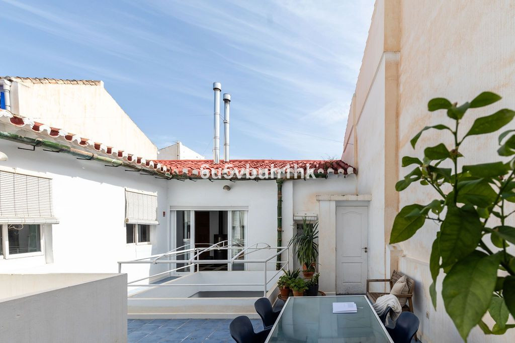 Huis te koop in Málaga | 8 slaapkamers H5342944