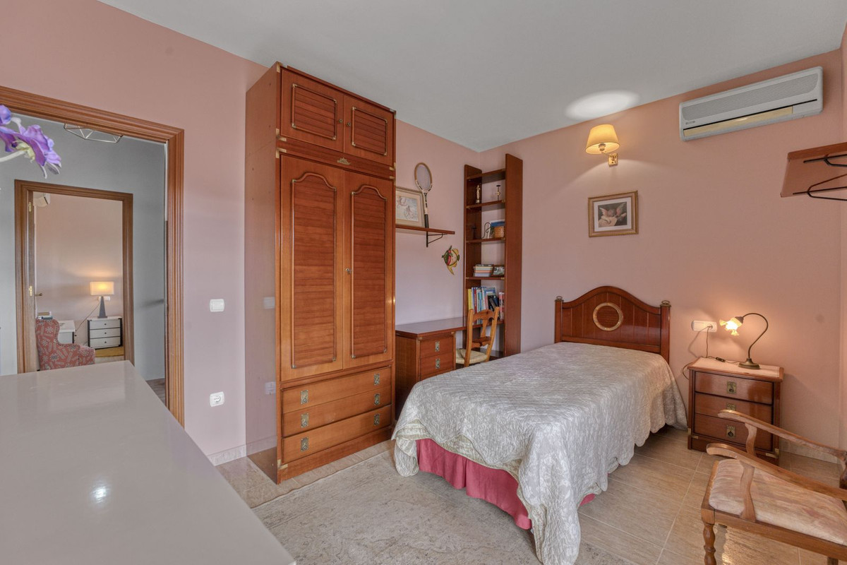 Property main view 33