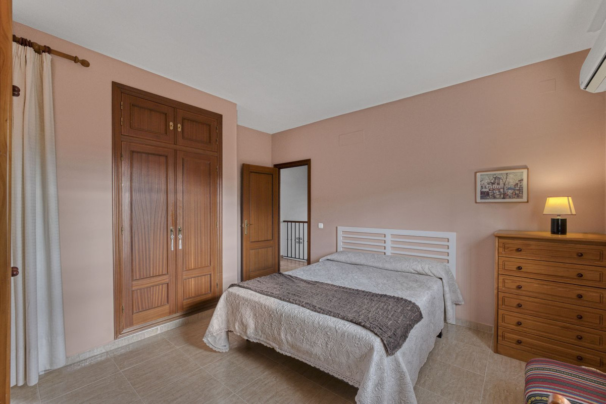 Property main view 40