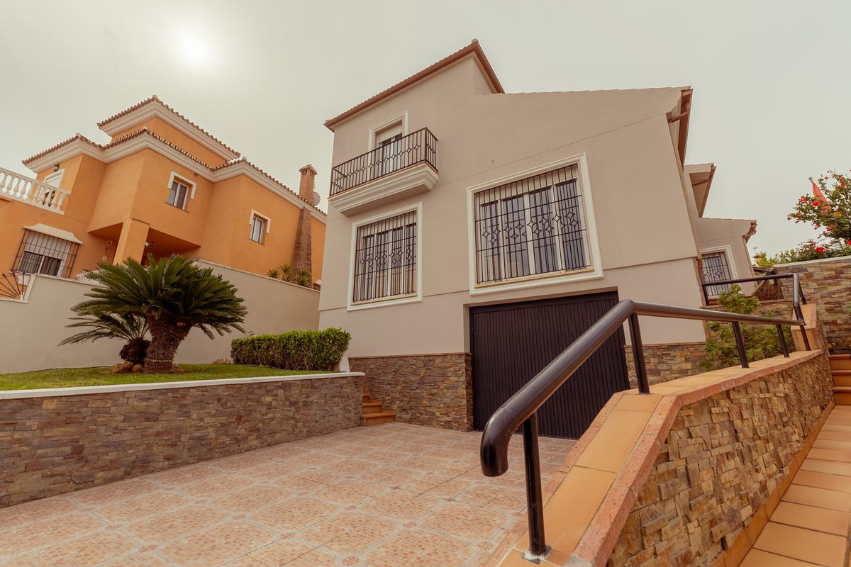 Property main view 50