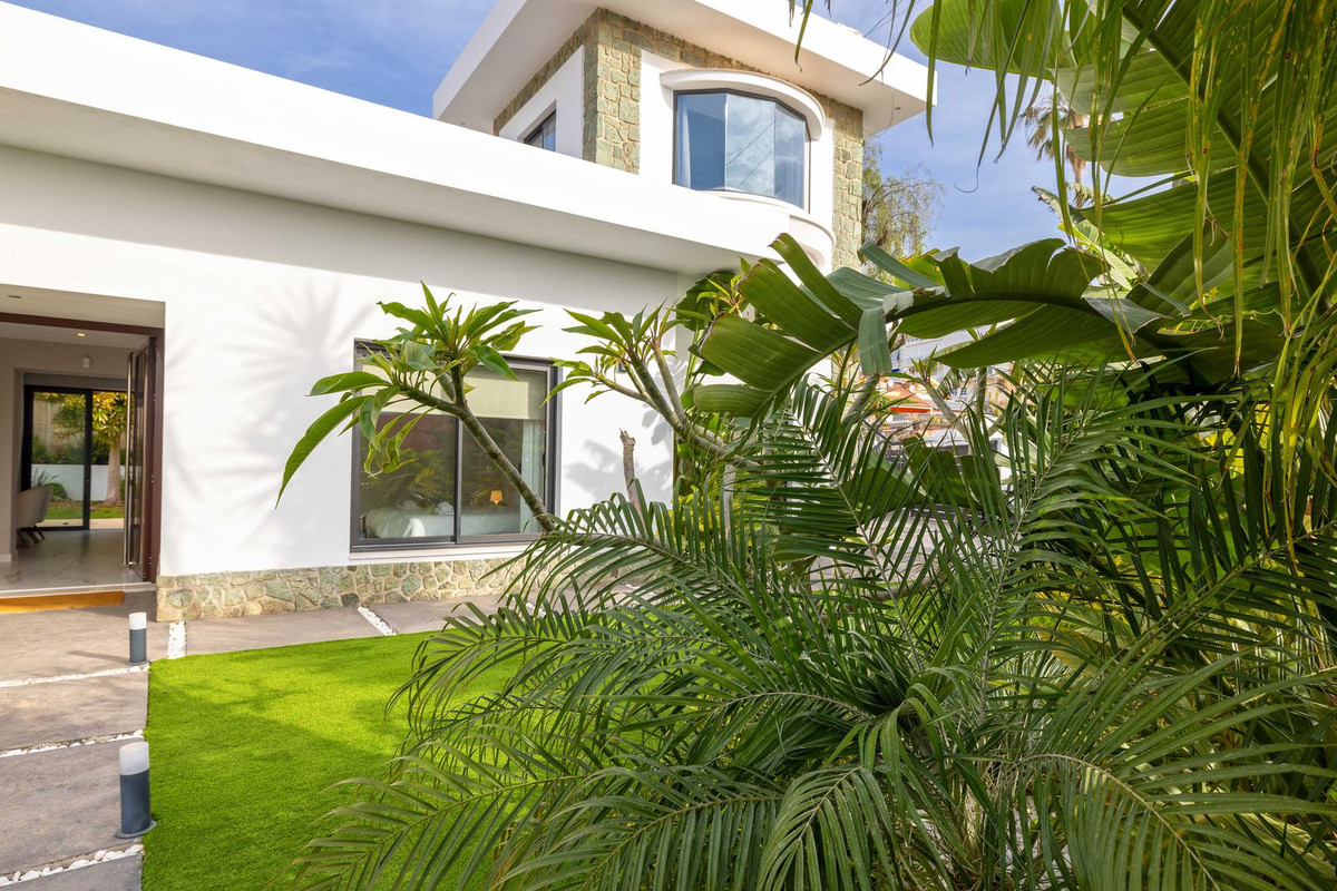 Vrijstaande Villa te koop in Málaga | 6 slaapkamers H5366842