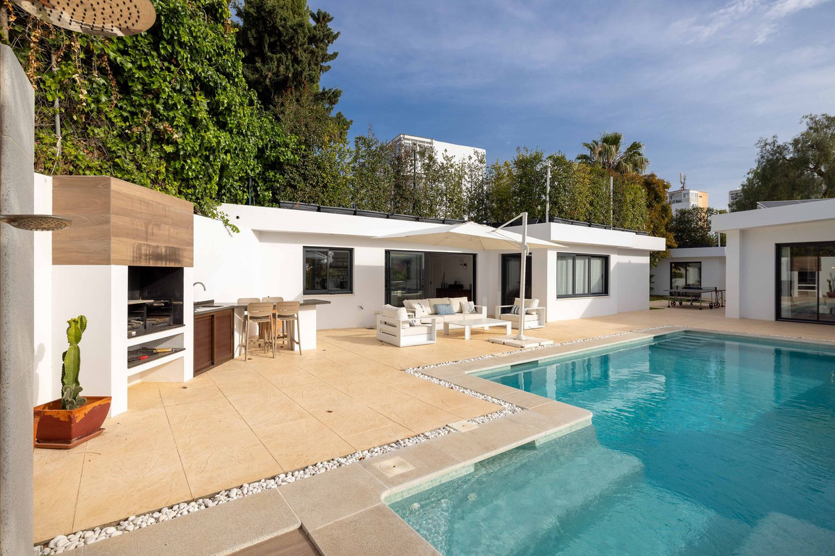 Vrijstaande Villa te koop in Málaga | 6 slaapkamers H5366842