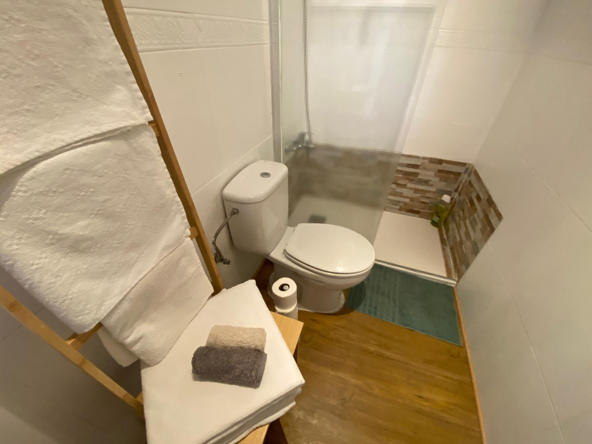 Vrijstaande Villa te koop in Málaga | 2 slaapkamers H5408116