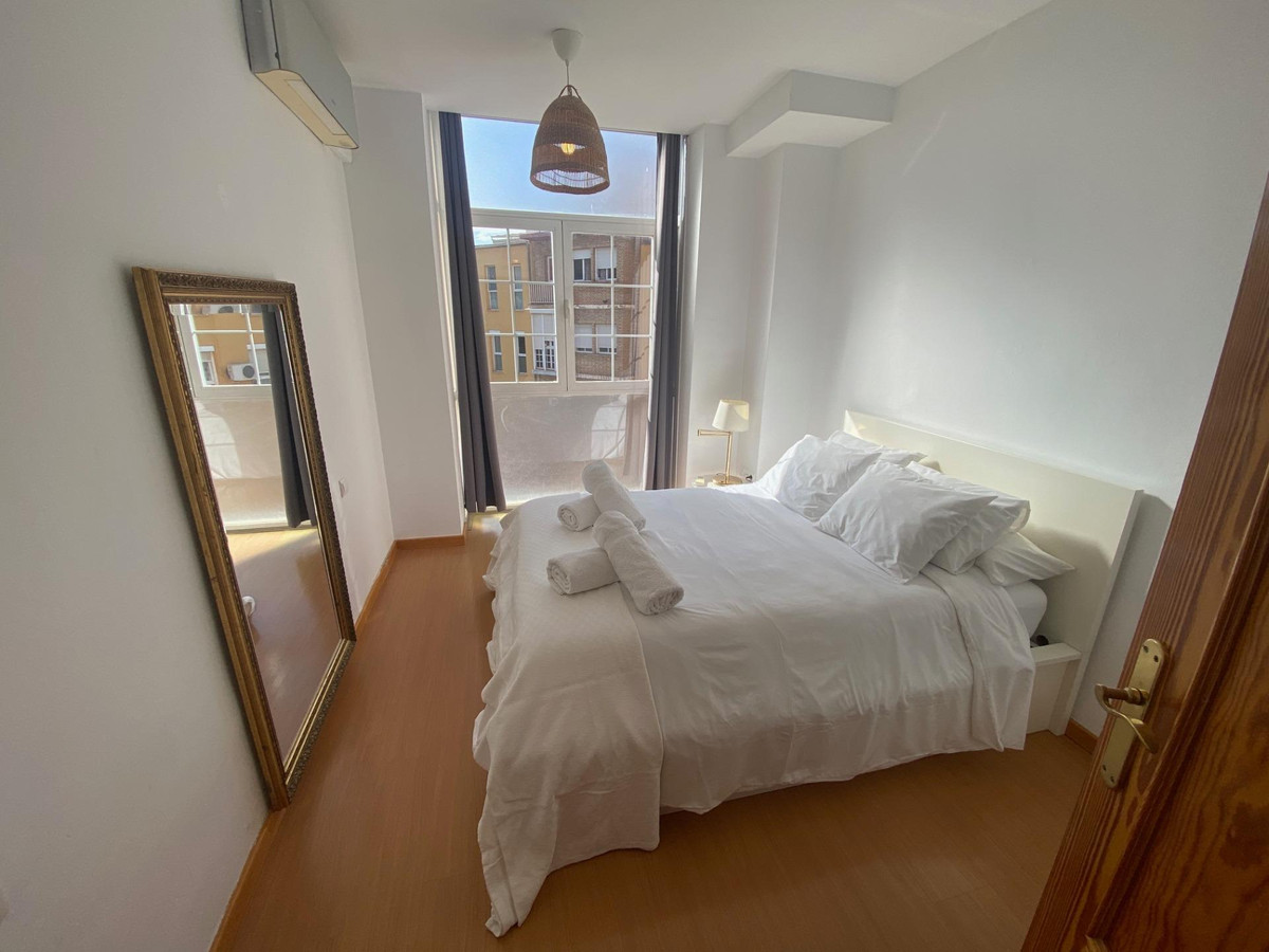 Vrijstaande Villa te koop in Málaga | 2 slaapkamers H5408116