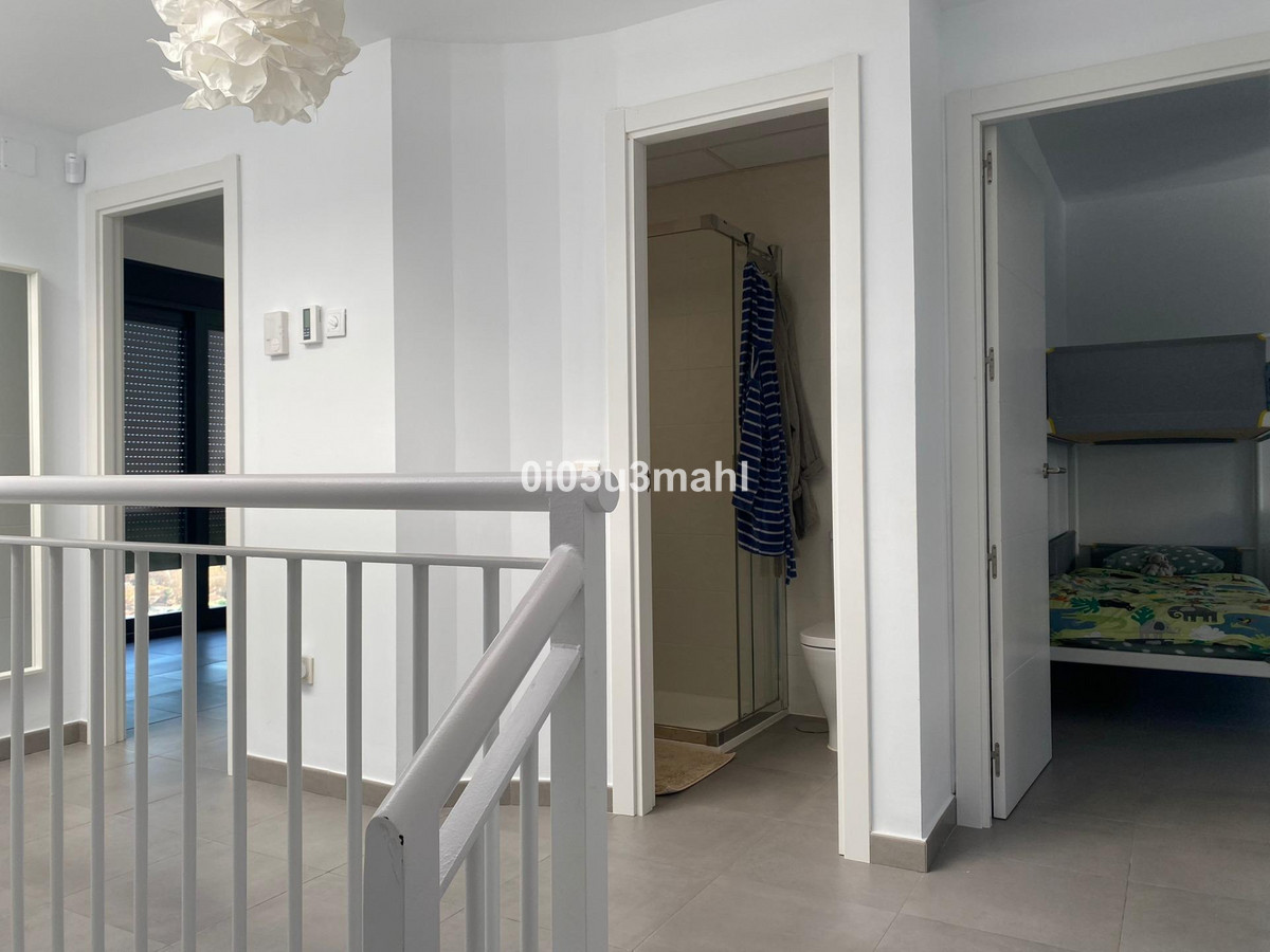 Vrijstaande Villa te koop in Málaga | 4 slaapkamers H5412118
