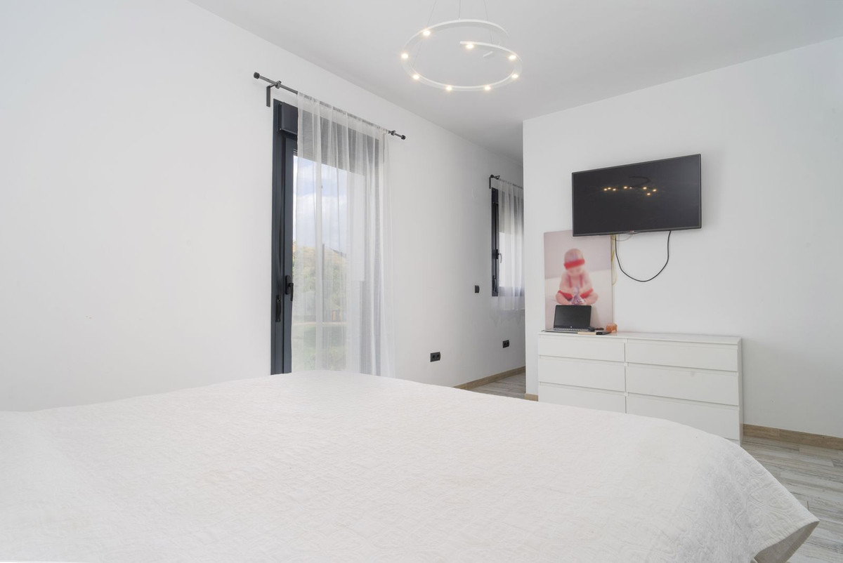Property main view 16