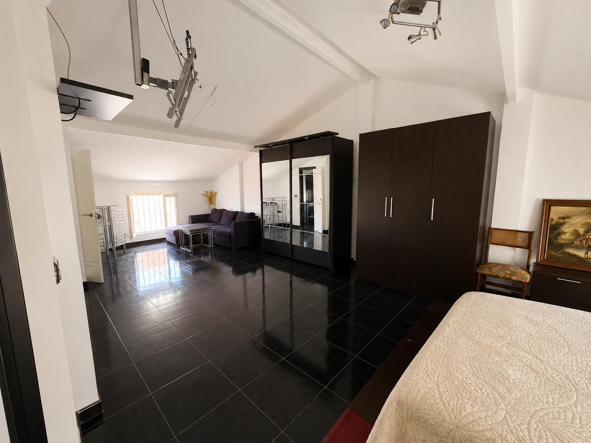 Property main view 38