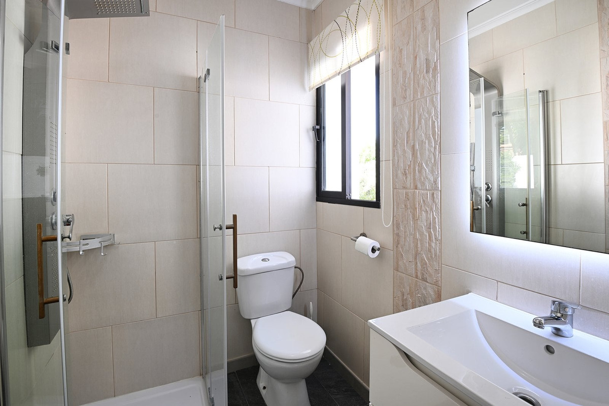 Vrijstaande Villa te koop in Málaga | 4 slaapkamers H5440744