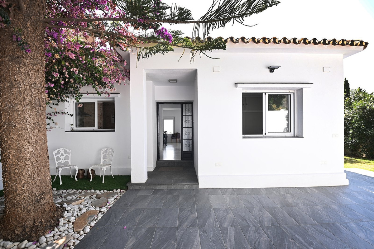 Vrijstaande Villa te koop in Málaga | 4 slaapkamers H5440744