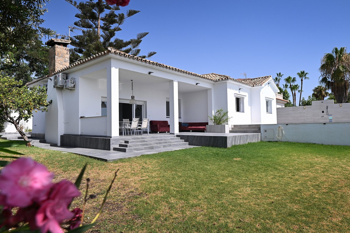 Vrijstaande Villa te koop in Málaga | 4 slaapkamers H5440744