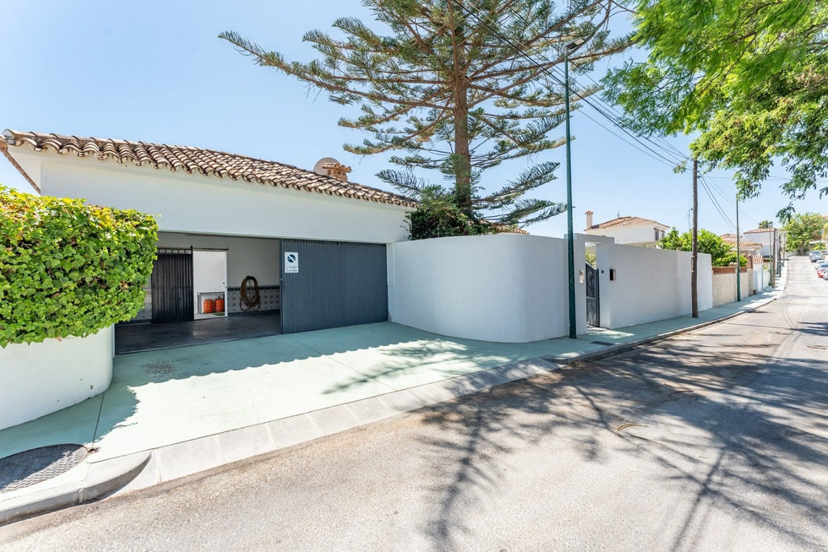Vrijstaande Villa te koop in Málaga | 4 slaapkamers H5440744