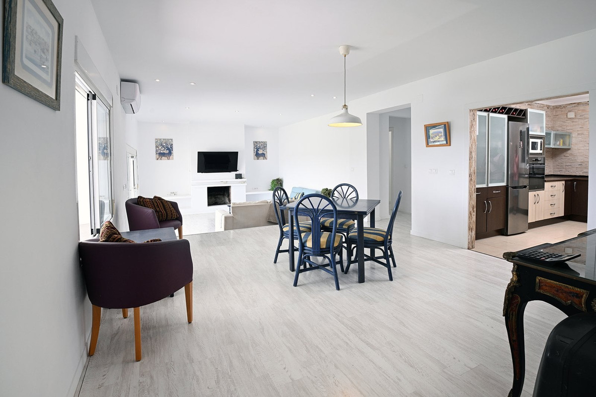 Vrijstaande Villa te koop in Málaga | 4 slaapkamers H5440744