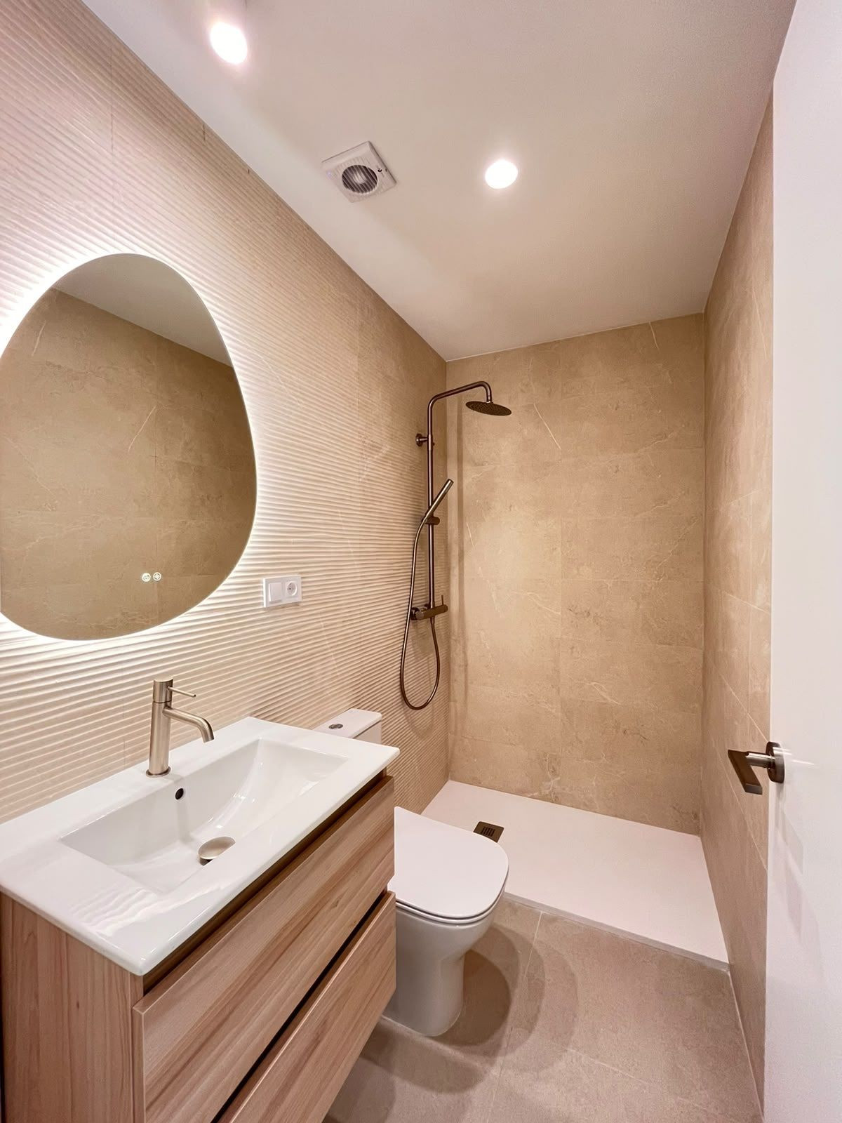 Property main view 16