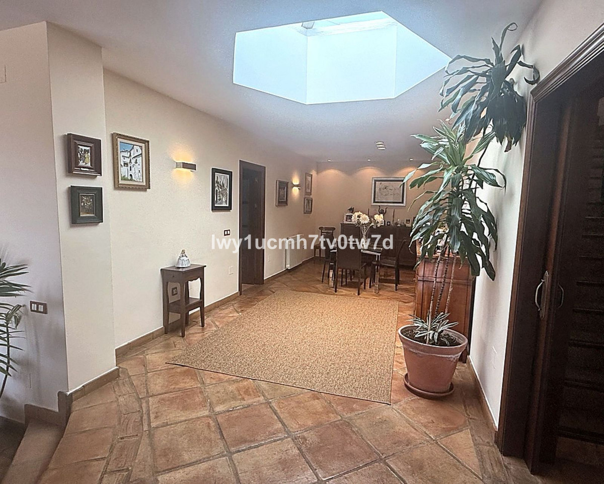 Vrijstaande Villa te koop in Málaga | 6 slaapkamers H5514655